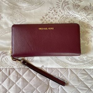 🌟Brand New-Michael Kors wallet